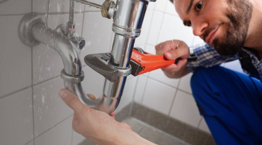 Local tankless water heater installation in Philadelphia, TN